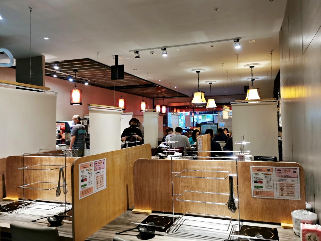 台北火鍋：肉老大頂級肉品涮涮鍋(錦西店)，金字塔肉山、新鮮海鮮都很值得來試試-捷運民權西路站 @yass集合啦！