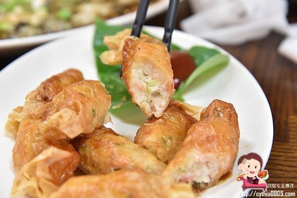 桃園區美食-國際路虱目魚專賣店-陸橋下的老字號，蚵仔飽滿菜色多 @yass集合啦！