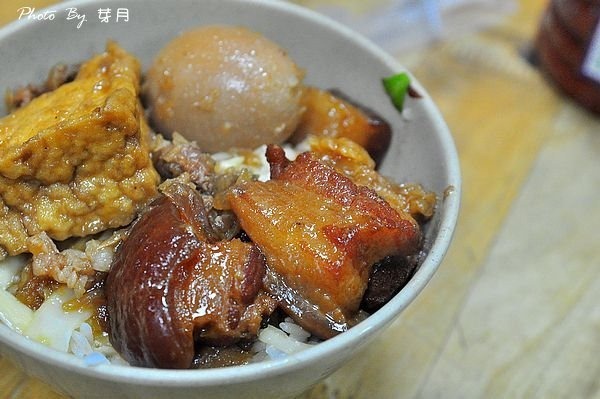 桃園中壢內壢美食推薦–文化早點/焢肉飯/炒麵/綜合湯/中式早餐/宵夜/在地人/超人氣深夜場美味，太晚來就吃不到 @yass集合啦！