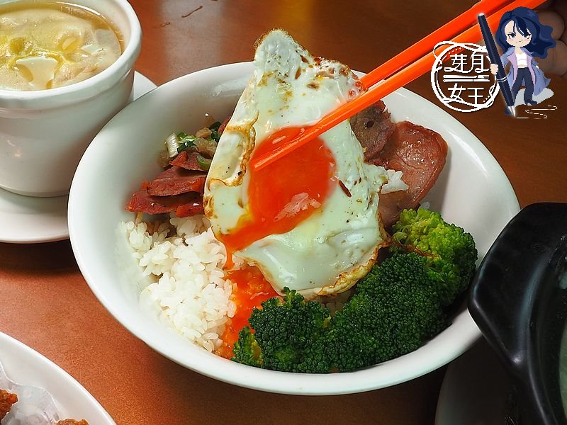 新北市林口美食-肥媽茶餐廳-再訪依舊有新亮點，加價299有整隻龍蝦入粥  （邀約） @yass集合啦！