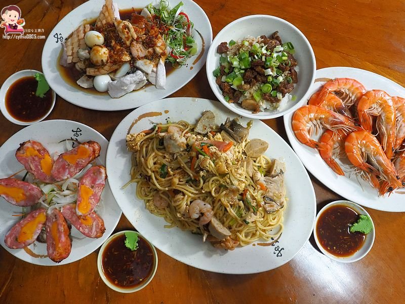 桃園平鎮美食-嘟嘟美食-100元生魚片超大片，海鮮炒麵料比麵多是那招? @yass集合啦！