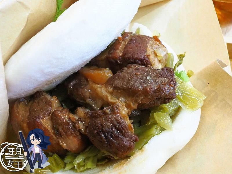 桃園中壢美食-莊二姐的廚房-低調沒有招牌的家庭美食，焢肉刈包.紅酒牛肉麵.手工餛飩湯都超美味 @yass集合啦！