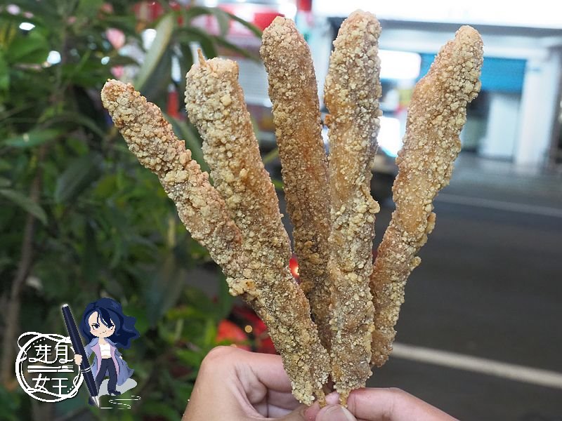 桃園平鎮美食-大香酥香雞排-獨家肉串便宜好吃要狂吃,蔥肉串才是驚艷的亮點 @yass集合啦！