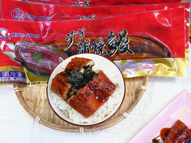 宅配美食-明泉蒲燒鰻魚-在家也可以享受到不輸日本的美味，簡單加熱立馬享用美食  （邀約） @yass集合啦！