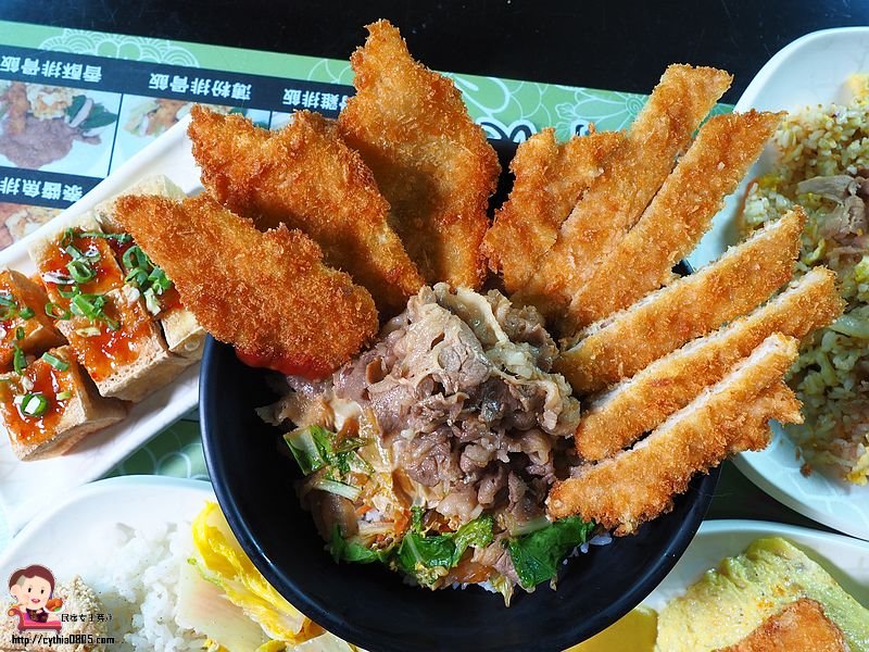桃園楊梅美食-親厚食日式國民美食-文化街上超平價便當，75元就有無骨雞排便當!!  (邀約) @yass集合啦！