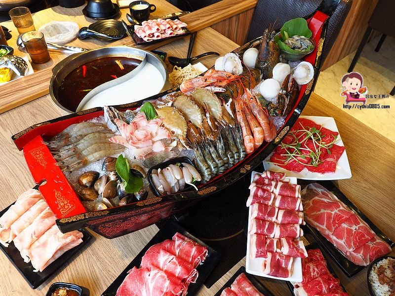 桃園春日路美食-麻六味 鍋物-火鍋店首創麻辣大胃王火鍋挑戰，航空母艦套餐 份量超霸氣  (邀約) @yass集合啦！