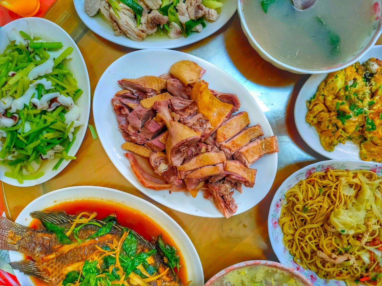 桃園平鎮美食-自由街無名麵店-被麵店耽誤的熱炒店，在地人才知道的好滋味 @yass集合啦！